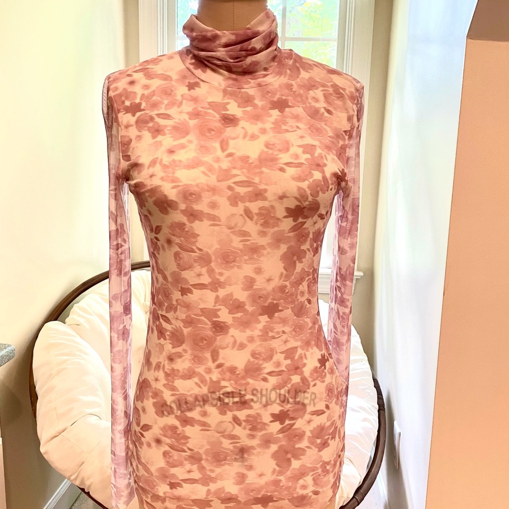 GANNI Printed Mesh Rollneck 2020 (Blush)